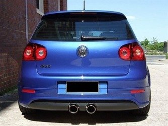 HECKANSATZ VW GOLF V R32 (mit 2 Auspufflöchern, für R32 Auspuff)