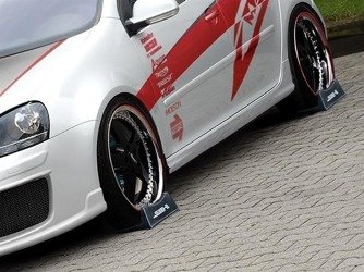 SEITENSCHWELLER GOLF 5 < GTI LOOK >