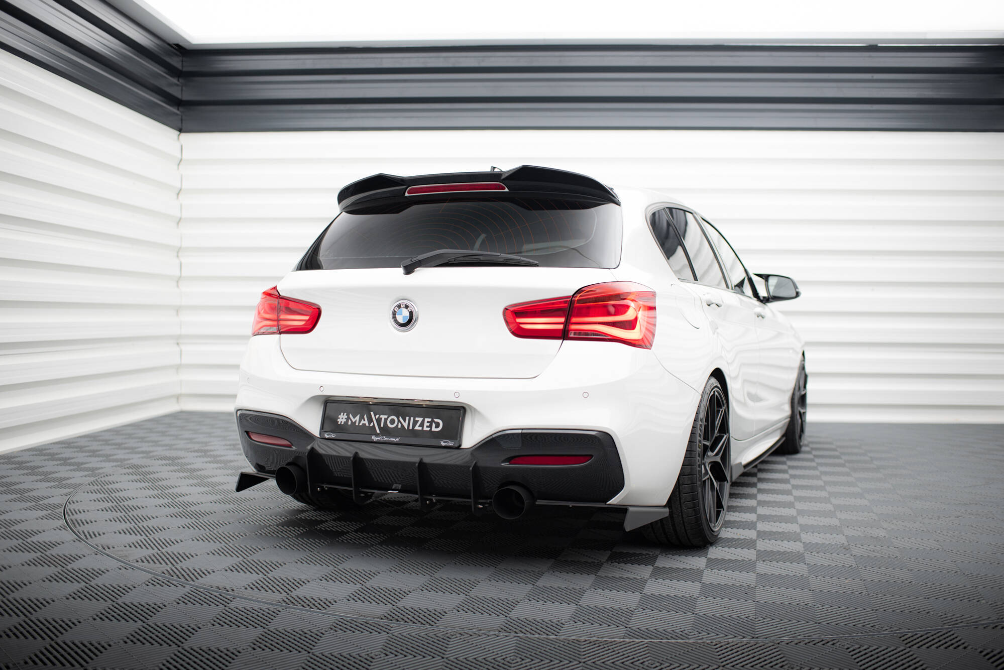 BMW 1 F20/F21 M-POWER FACELIFT - HECKSCHURZE V.1, Shop \ BMW \ Seria 1 \  F20- F21 Facelift [2015-2019] \ M140i