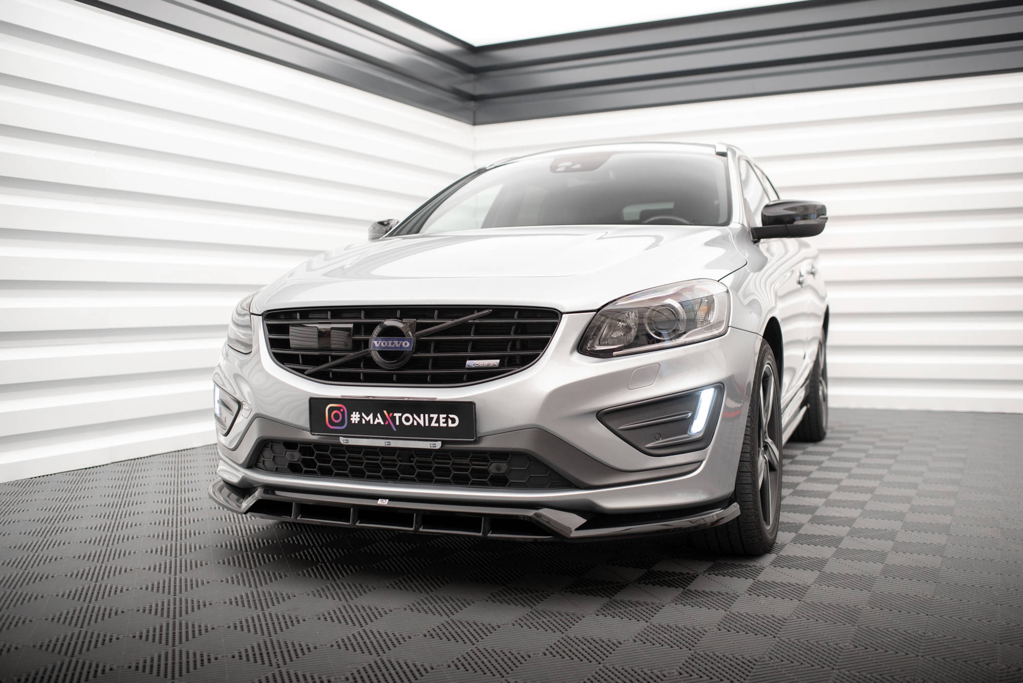 Front Diffusor Volvo Xc R Design Mk Facelift Shop Volvo Xc