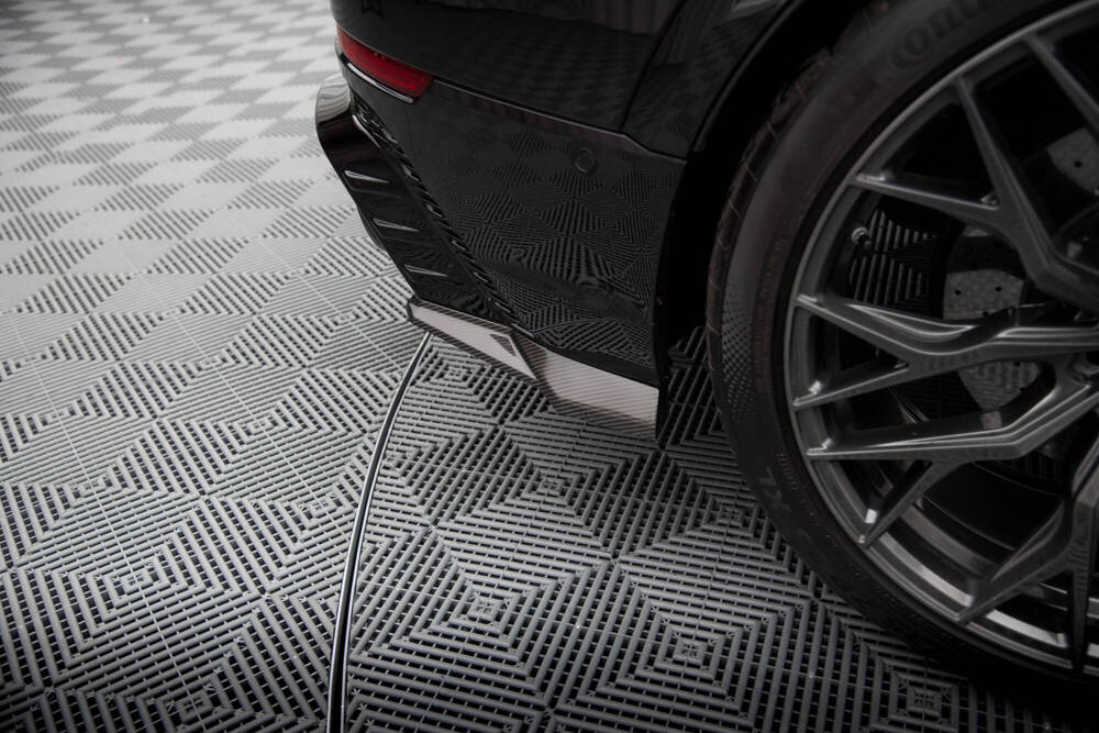 Carbon Fiber Heck Diffusor Seite Audi RSQ8 Mk1