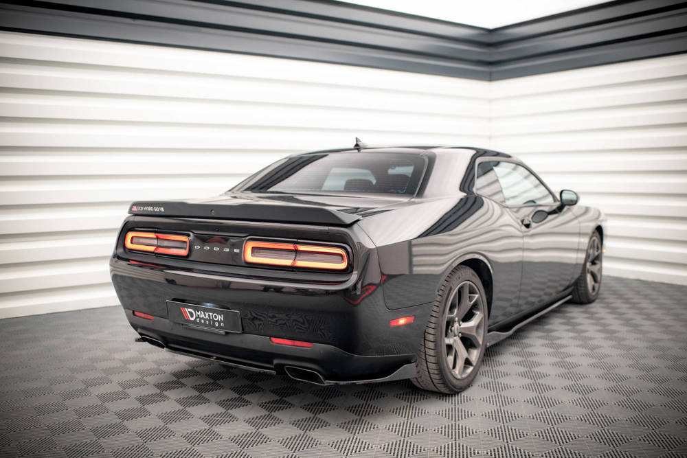 Heck Diffusor Seite Dodge Challenger RT Mk3 Facelift