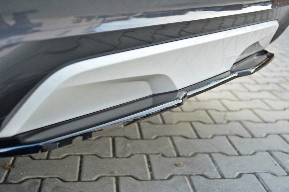 Hinten Splitter BMW X4 M-PACK ( ohne einen vertikalen Balken)