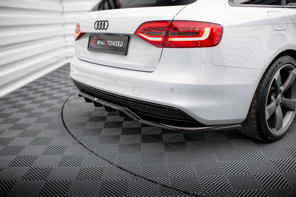 Hinten Splitter (mit einem vertikalem balken) Audi A4 Competition B8 Facelift