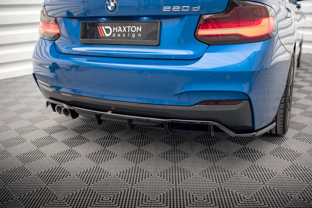 Hinten Splitter (mit einem vertikalem balken) BMW 2 M-Pack F22