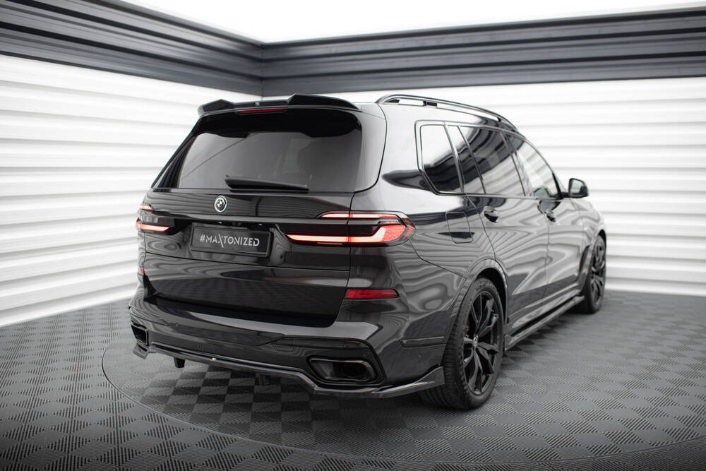 Hinten Splitter (mit einem vertikalem balken) BMW X7 M-Pack G07 Facelift