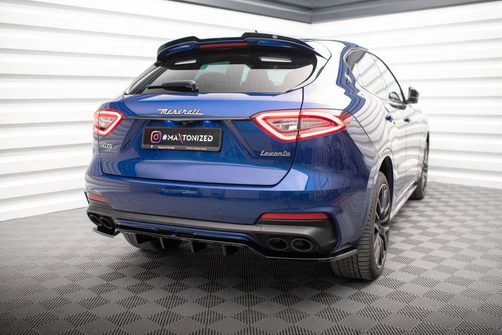 Hinten Splitter (mit einem vertikalem balken) Maserati Levante GTS Mk1