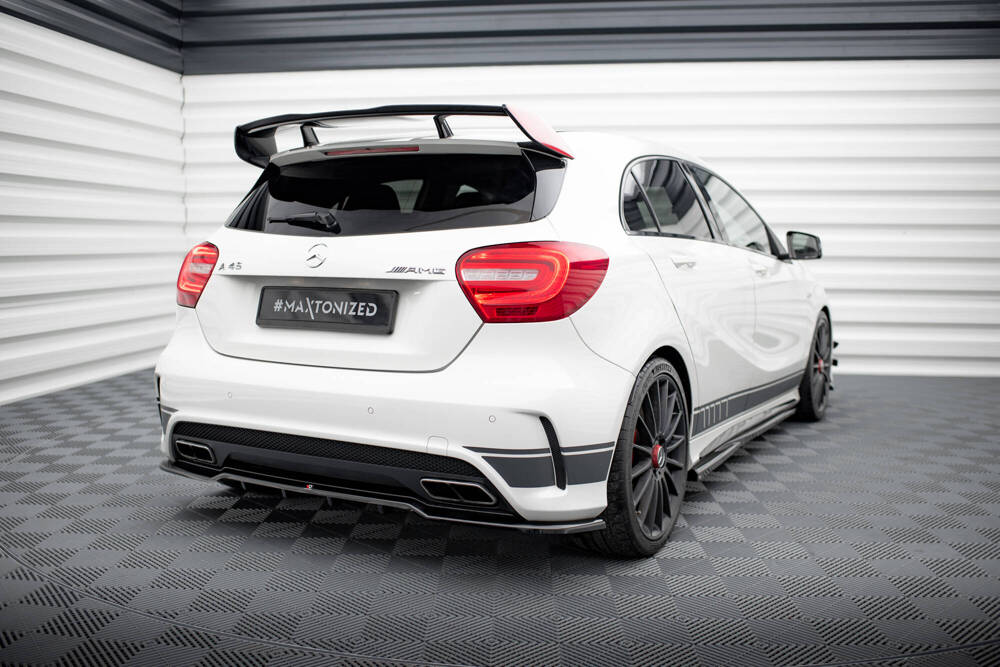 Hinten Splitter (mit einem vertikalem balken) Mercedes-Benz A45 AMG W176