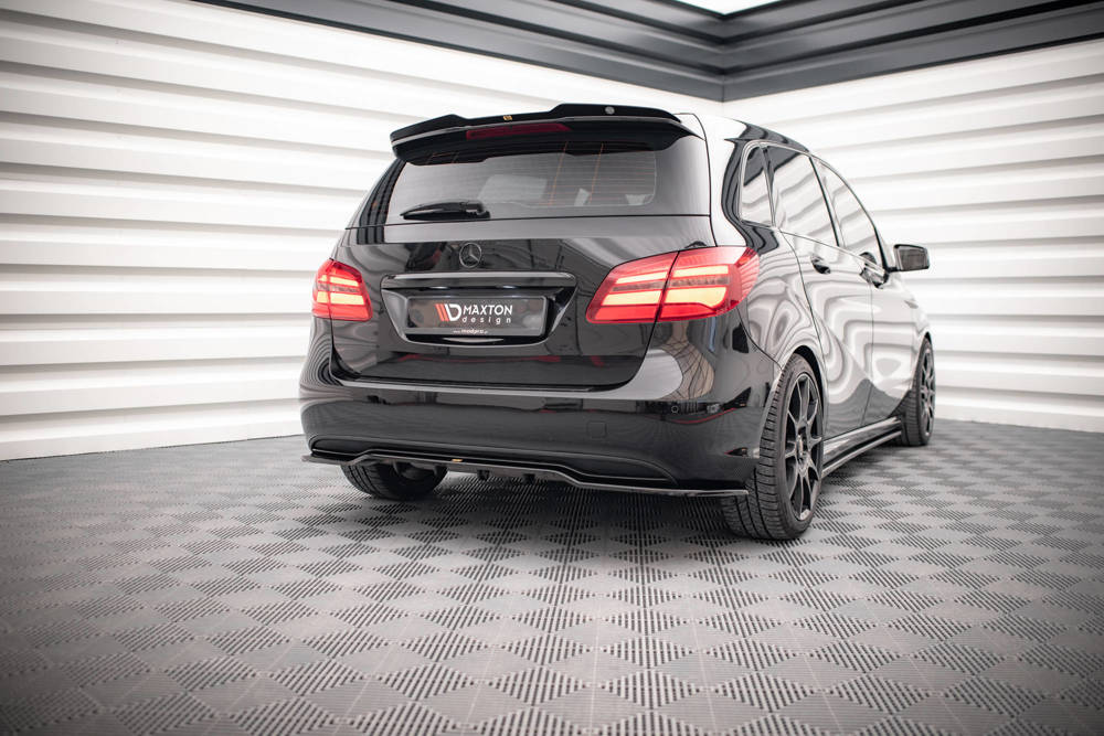 Hinten Splitter (mit einem vertikalem balken) Mercedes-Benz B W246 Facelift