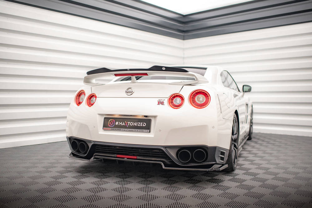 Hinten Splitter (mit einem vertikalem balken) Nissan GTR R35 Facelift