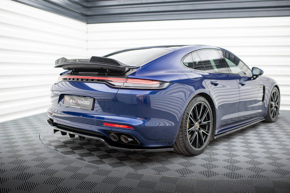 Hinten Splitter (mit einem vertikalem balken) Porsche Panamera E-Hybrid 971 Facelift