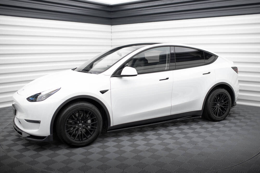 Seitenschweller Diffusor V.1 Tesla Model Y