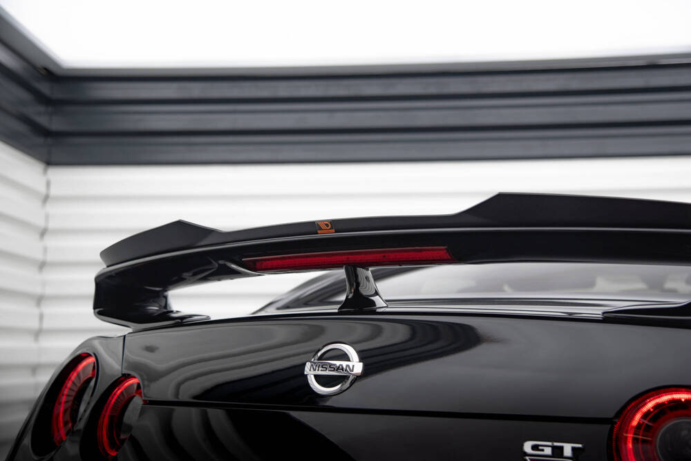 Spoiler Cap Nissan GTR R35 Facelift