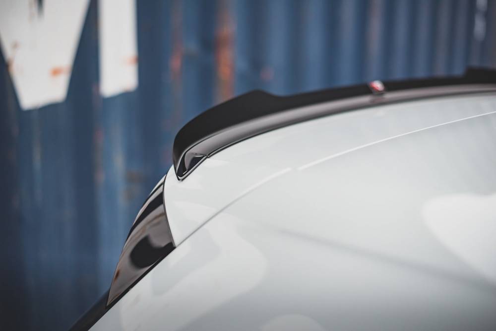 Spoiler Cap V.1 Volkswagen Golf GTI / GTE / GTD / R-Line / R Mk8