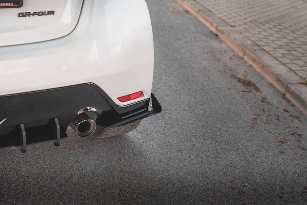 Street Pro Heck Diffusor Seite + Flaps Toyota GR Yaris Mk4