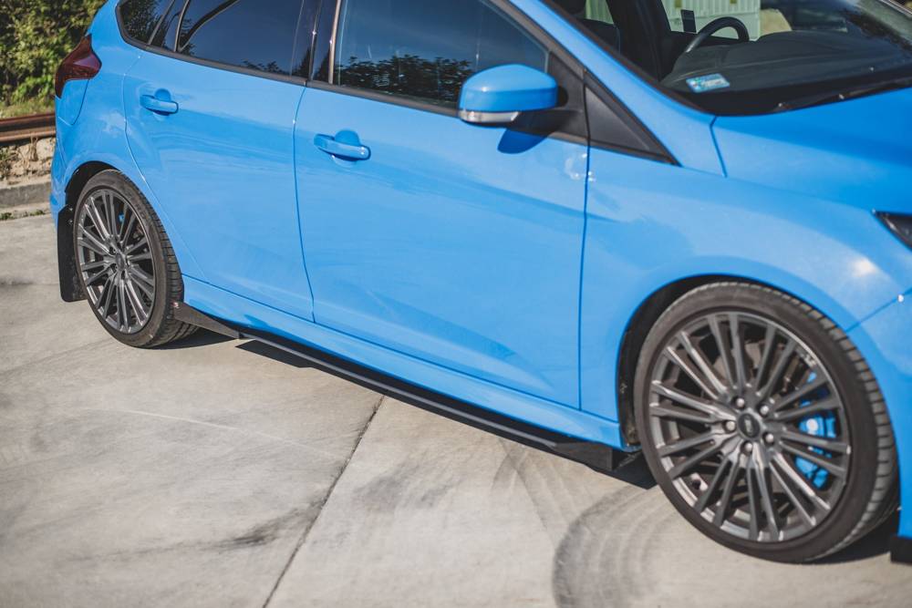 Street Pro Seitenschweller Diffusor + Flaps Ford Focus RS Mk3