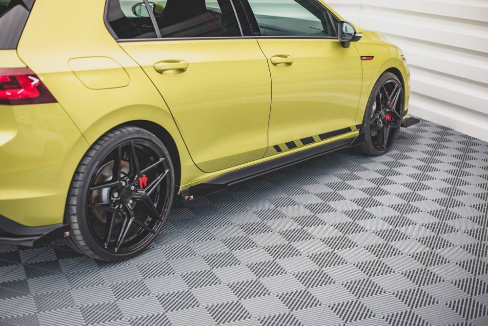 Street Pro Seitenschweller Diffusor + Flaps Volkswagen Golf GTI / GTE / GTI Clubsport / R-Line Mk8