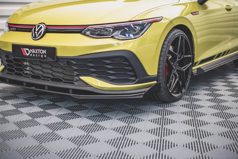 Street Pro Splitter + Flaps Volkswagen Golf GTI Clubsport Mk8