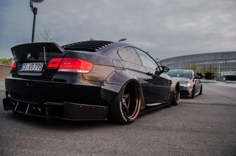 WIDE BODY BMW M3 E92