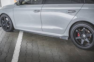 Seitenschweller Diffusor V.2 + Flaps Skoda Octavia RS Mk4