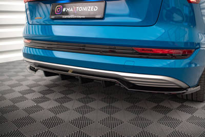 Zentrale Hinten Splitter (mit einem vertikalem balken) Audi e-tron