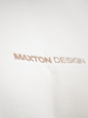 Beige T-Shirt Maxton Design