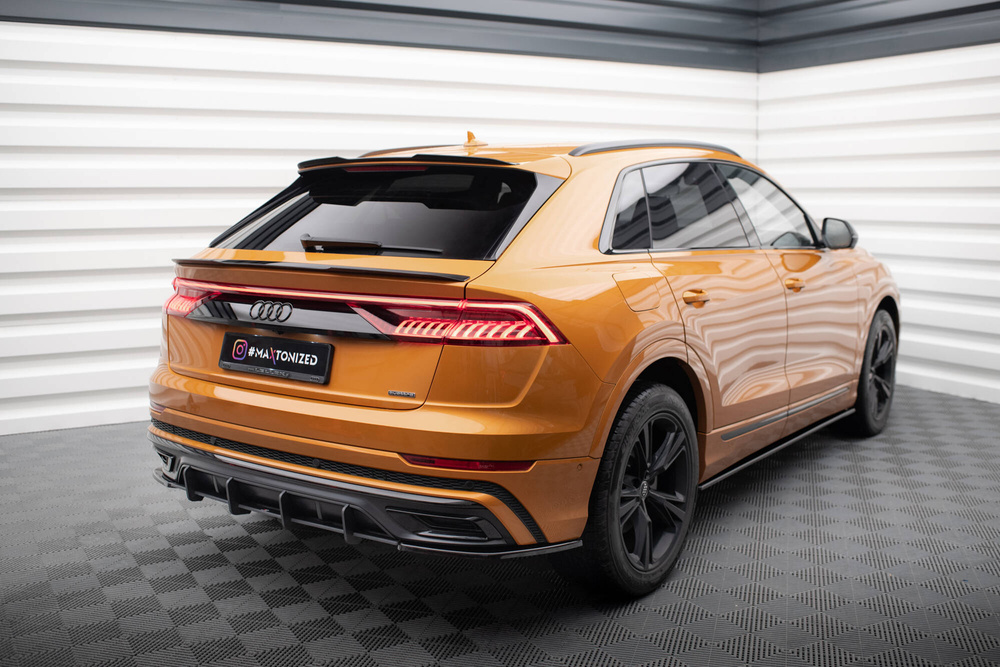Heck Diffusor Seite Audi Q8 S-line Mk1