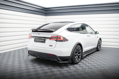 Hinten Splitter (mit einem vertikalem balken) Tesla Model X Mk1 Facelift