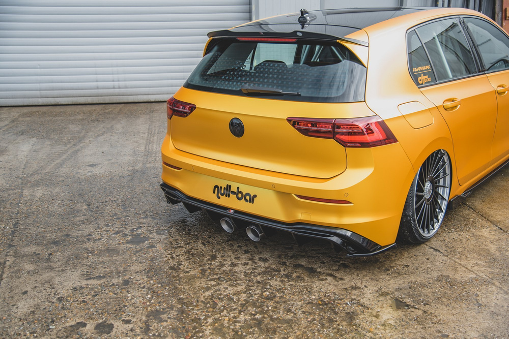 Heckansatz (R32 LOOK) mit Auspuff Volkswagen Golf Mk8