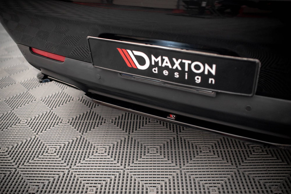 Hinten Splitter Dodge Challenger RT / GT Mk3 Facelift