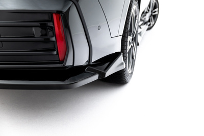 Hinten Splitter (mit einem vertikalem balken) BMW X2 M-Pack / iX2 U10