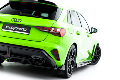 Hinten Splitter (mit einem vertikalem balken) V.3 Audi RS3 Sportback 8Y Facelift