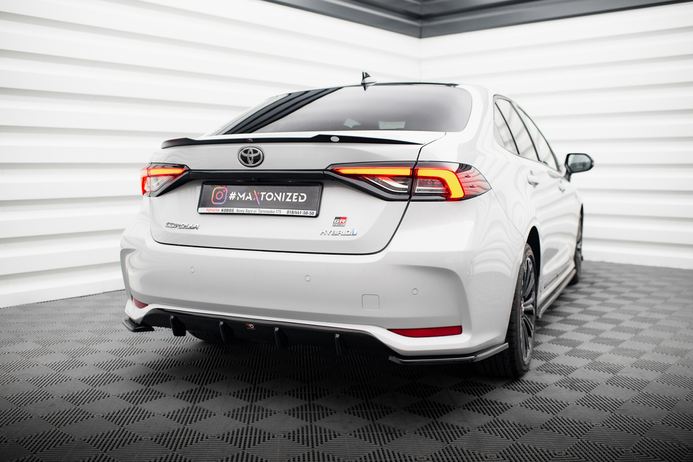 Heckansatz Toyota Corolla XII Sedan