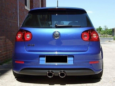 Heckansatz Volkswagen Golf R32 Mk5 (mit 2 Auspufflöchern, für R32 Auspuff)