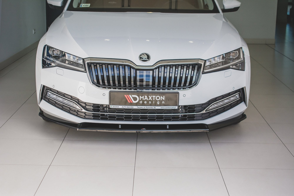 Front Diffusor V.2 Skoda Superb Liftback / Combi Mk3 Facelift