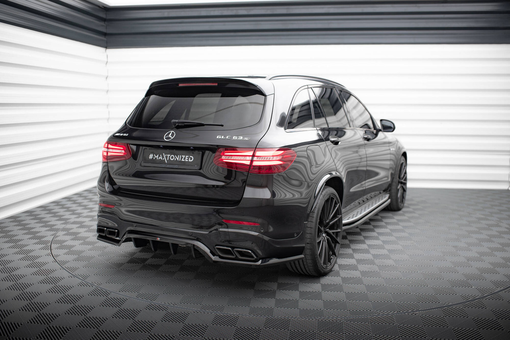 Hinten Splitter (mit einem vertikalem balken) V.1 Mercedes-AMG GLC 63 SUV X253