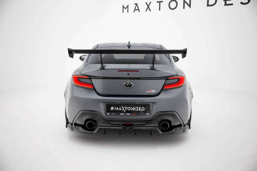 Carbon Spoiler With Internal Brackets Uprights Toyota GR86 / Subaru BRZ Mk2