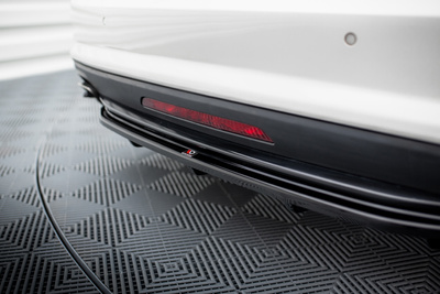 Hinten Splitter (mit einem vertikalem balken) Mercedes-Benz CLS AMG-Line C218