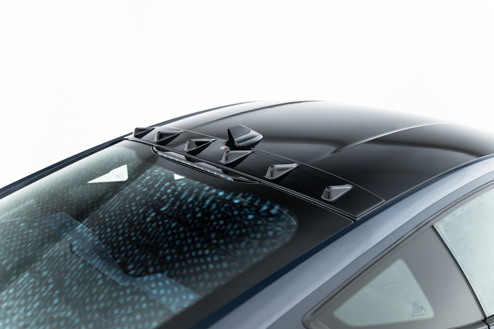 Die Erweiterung der Heckscheibe Ford Mustang Dark Horse Mk7