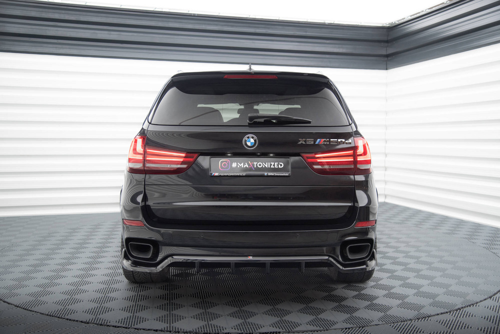 Hinten Splitter (mit einem vertikalem balken) BMW X5 M-Pack F15