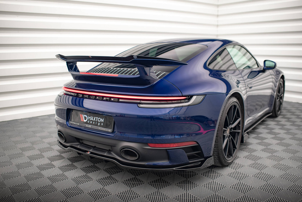 Hinten Splitter (mit einem vertikalem balken) V.2 Porsche 911 Carrera Aero / Carrera GTS 992