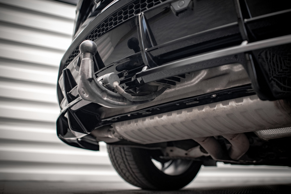 Hinten Splitter (mit einem vertikalem balken) Lamborghini Urus Mk1