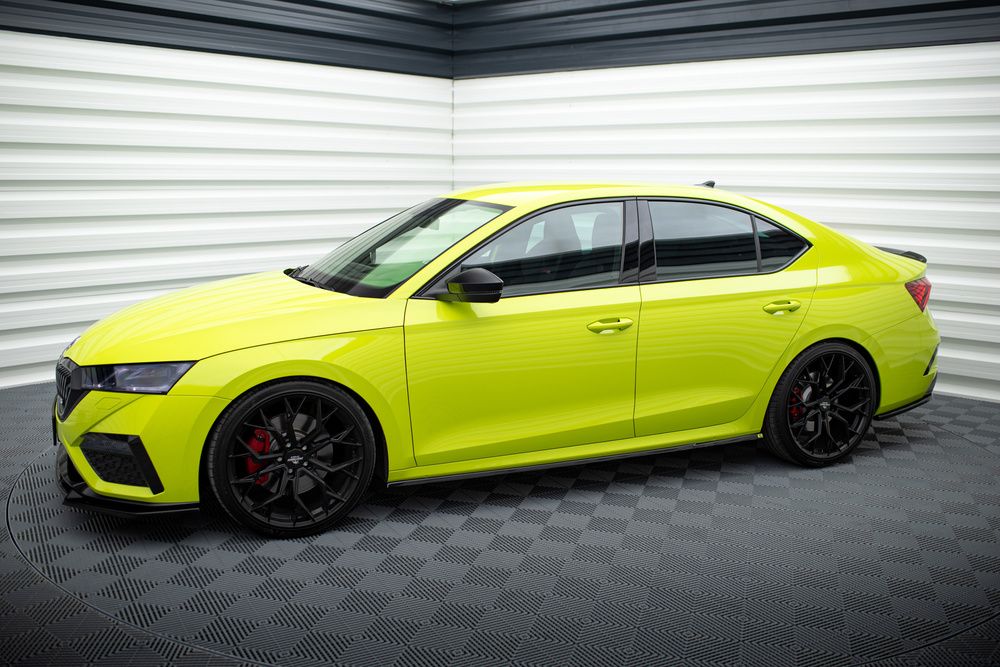 Seitenschweller Diffusor V.1 Skoda Octavia RS Liftback / Combi Mk4