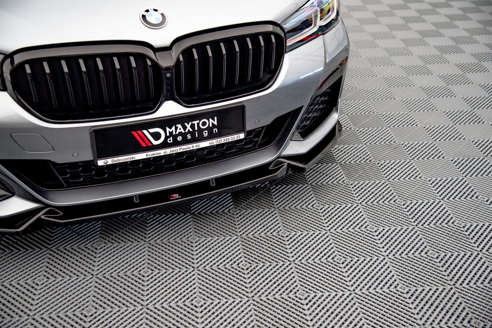 Front Diffusor V.1 BMW 5 M-Pack / M550i / M550d  Sedan / Touring G30 / G31 Facelift 