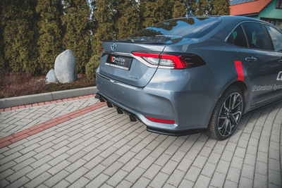 Heck Diffusor Seite Toyota Corolla XII Sedan