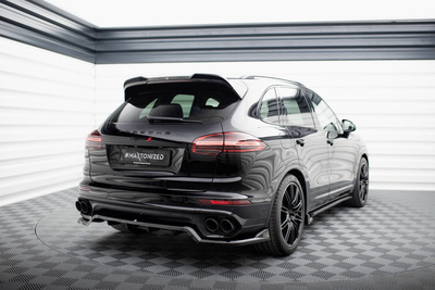 Hinten Splitter (mit einem vertikalem balken) Porsche Cayenne Mk2 Facelift