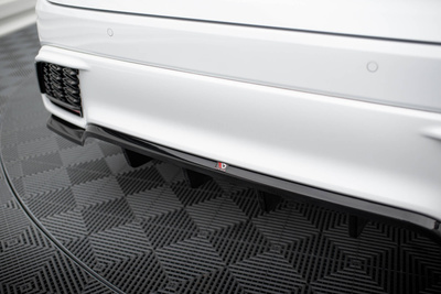 Hinten Splitter (mit einem vertikalem balken) Lexus RX F-Sport Mk5